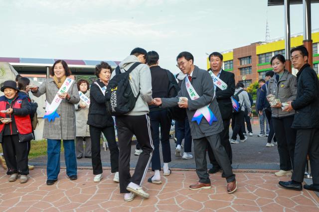 한여농 청도군연합회 우리쌀 소비촉진 행사 실시 모습사진청도군