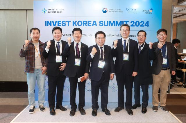 구충곤 광양경제청장이 인베스트 코리아 서밋 2024 Invest KOREA Summit 2024에 참가해 투자유치 활동을 펼치고 있다 사진광양경제청