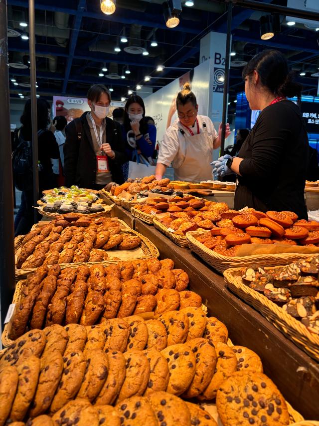 Visitors look around at Cafe Show Seoul at COEX in Seoul on Nov 6 2024 AJP Han Jun-gu