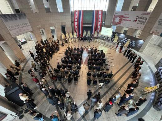 French, Canadian envoys mark end of WWI with warning on global tensions