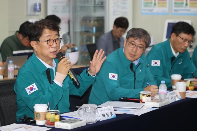 박상우 국토교통부 장관이 서울 강동구 천호동 공동주택 재건축 정비사업 현장에서 인사말을 하고 있다연합뉴스