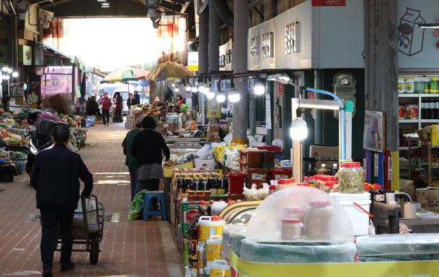 今年上半年韩国内需企业销售额时隔4年出现负增长