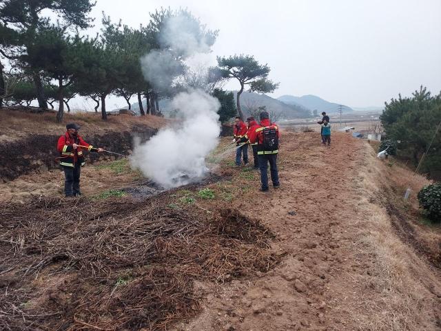 순천시는 불법 소각을 철저히 단속하기 위해 모든 지역에서 무관용 원칙을 적용해 엄중하게 처벌할 방침이다 사진순천시