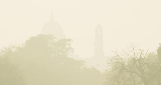 Severe air pollution worsens in Delhi