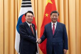 Yoon urges Chinas constructive role over N. Koreas provocations
