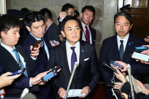 Japans ruling coalition agrees to raise tax-free threshold