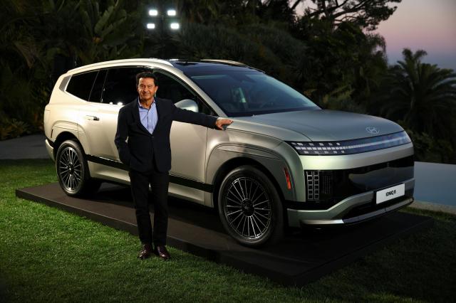 Hyundai Global President and Chief Operating Officer Jose Munoz attends the unveiling of Hyundai IONIQ 9 a three-row electric SUV during a Hyundai event in the Hollywood Hills in California US Nov 20 2024 Reuters-Yonhap