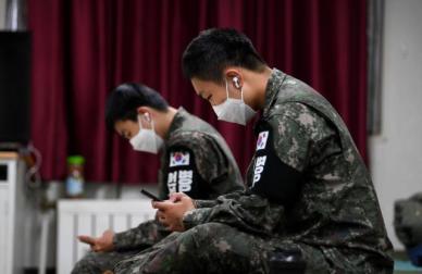 군 생활 위로해준 발라드 1위는 걱정말아요 그대