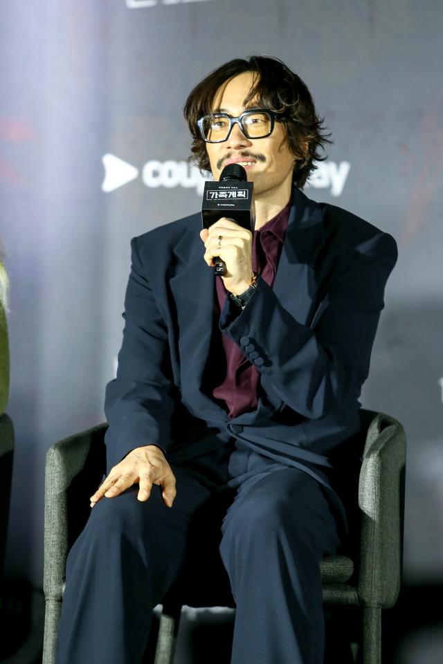 Actor Ryoo Seung-bum speaks during a press conference for the series Family Matters in Seoul on Nov 26 2024 AJP Kim Dong-woo