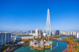 Lotte Chemical shares jump as group offers landmark tower as collateral