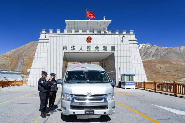 China-Pakistan border port in Xinjiang opens year-round