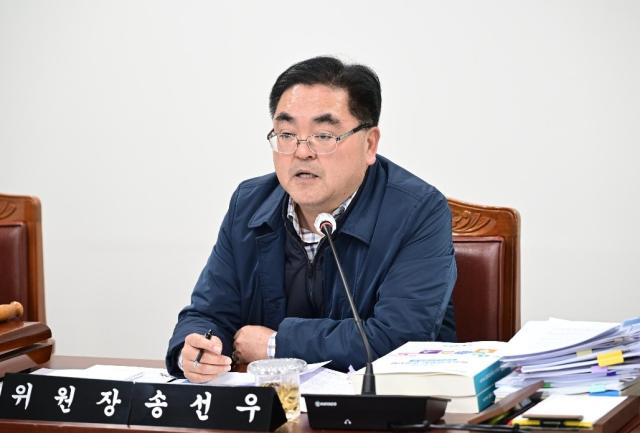 목포시의회 송선우의원산정·대성·죽교·북항동이 대표 발의한 「목포시 야간관광 활성화 조례」 제정조례안이 제394회 제2차 정례회 제3차 본회의에서 의결됐다사진목포시의회