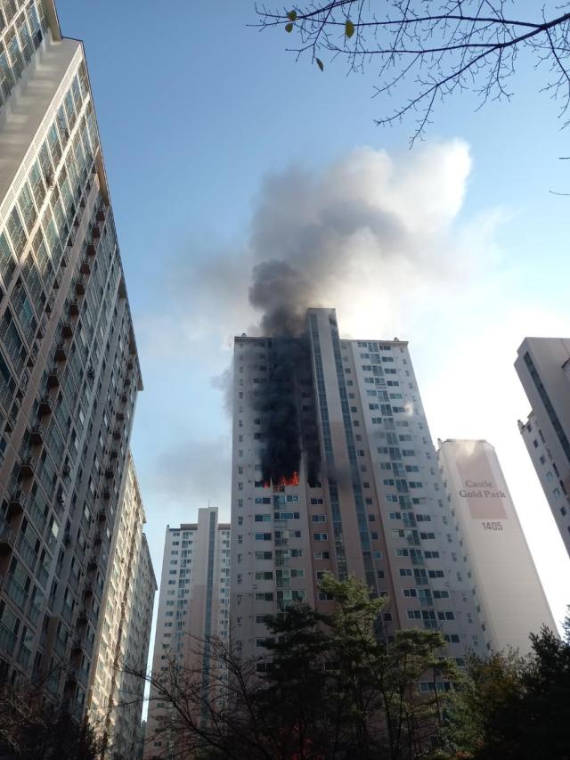 대구 수성구 황금동 아파트에서 불이 났다 사진연합뉴스