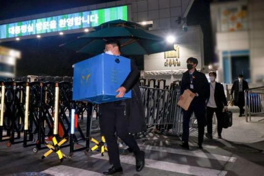 Suspicions deepen over aborted martial law