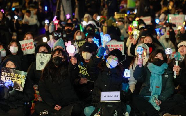 Protesters demand the resignation of President Yoon Suk Yeol during a rally in Seoul on Dec 16 2024 Yonhap