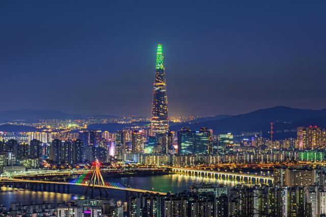 Lotte World Tower Getty Images Bank