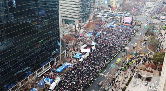 21일 서울 종로구 광화문 동화면세점 모습 연합뉴스