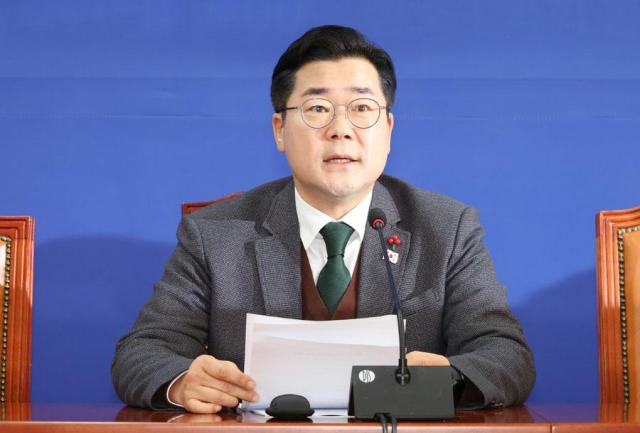 Democratic Party floor leader Park Chan-dae speaks at a party meeting at the National Assembly in Seoul on Dec 24 2024 Yonhap