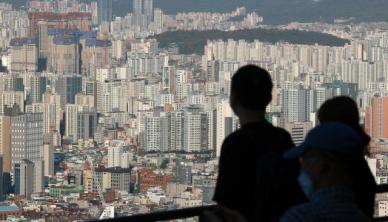 [2025 부동산 전망] 60% “상저하고”…80% “서울 집값 오를 것”