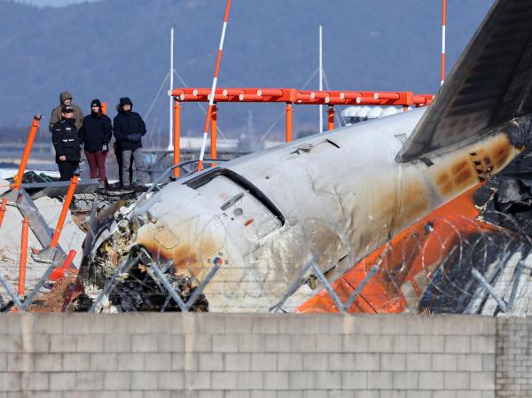 [務安済州航空惨事] 国土部「音声記録装置の分析着手…全国空港航行安全施設調査」