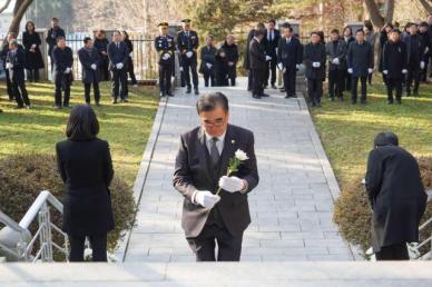 서천군, 충령사 신년참배로 새해 첫 일정 시작