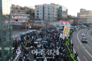  [포토] 혼란스러운 한남동 관저 일대