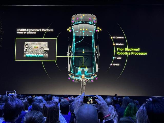 엔비디아 젠슨 황 CEO CES 2025 기조연설 사진연합뉴스
