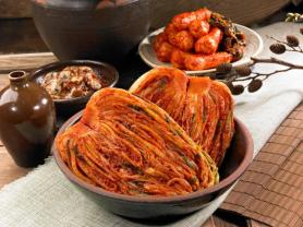 Khối lượng (47.100 tấn) và giá trị (163,6 triệu USD) xuất khẩu kim chi của Hàn Quốc trong năm 2024 đạt mức cao kỷ lục