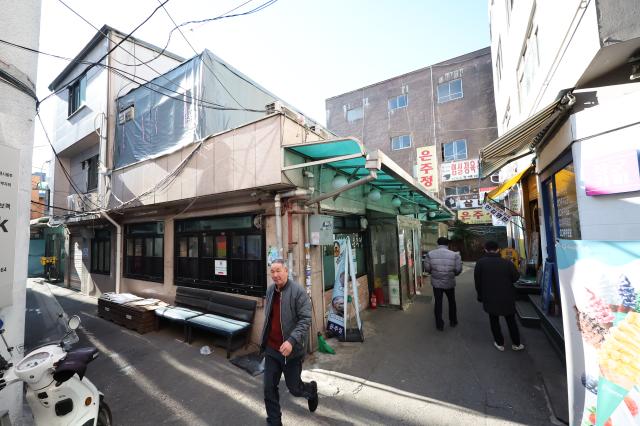 Famous kimchi stew restaurant at Bangsan Market AJP Han Jun-gu