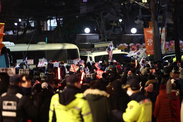 Far-right YouTubers blamed for last weeks violent court intrusion in Seoul