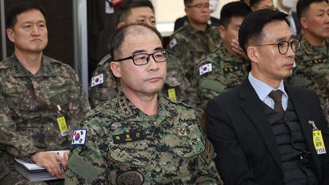 곽종근 전 육군 특수전사령관이 22일 국회에서 열린 윤석열 정부의 비상계엄 선포를 통한 내란 혐의 진상규명 국정조사 특별위원회 1차 청문회에 출석해 있다 사진연합뉴스
