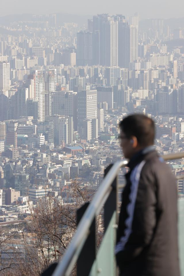 서울 남산에서 바라본 서울 시내사진연합뉴스