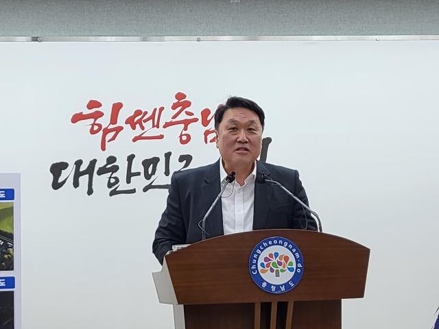 안호 도 산업경제실장 브리핑 모습사진허희만기자