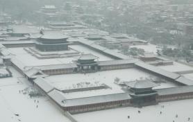 PHOTOS: Heavy snowfall disrupts commute across South Korea