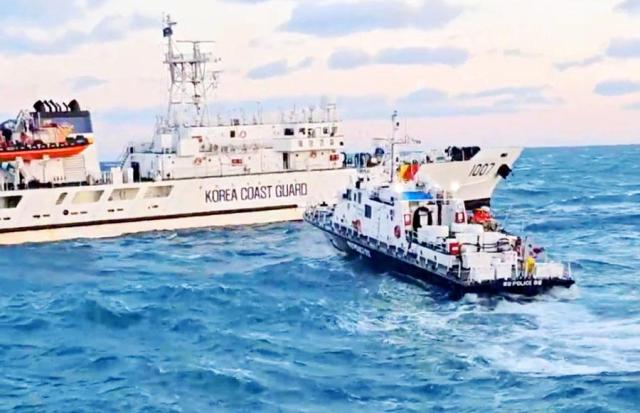 Four dead, six missing after fishing trawler sinks off Yeosu