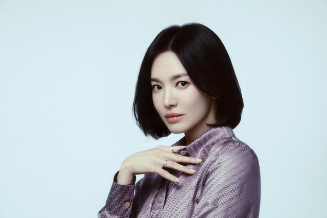 영화 검은수녀들 배우 송혜교 사진UAA