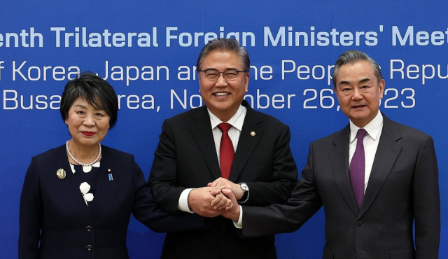 Foreign Ministers of South Korea, China, and Japan to meet in Tokyo next month