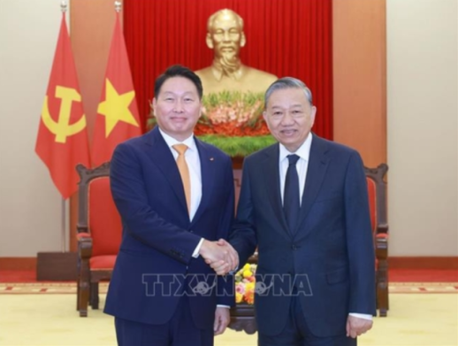 SK chief meets Viet Nams communist party chief to discuss energy cooperation