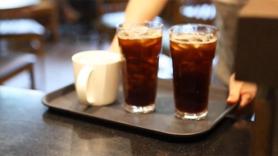 Số lượng quán cà phê và quán rượu tại Hàn Quốc đóng cửa tăng cao do tâm lý người tiêu dùng giảm sút