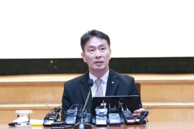 이복현 금감원장 "내달 공매도 전산화·대체거래소 출범, 한국 자본시장 수준 높일 것"