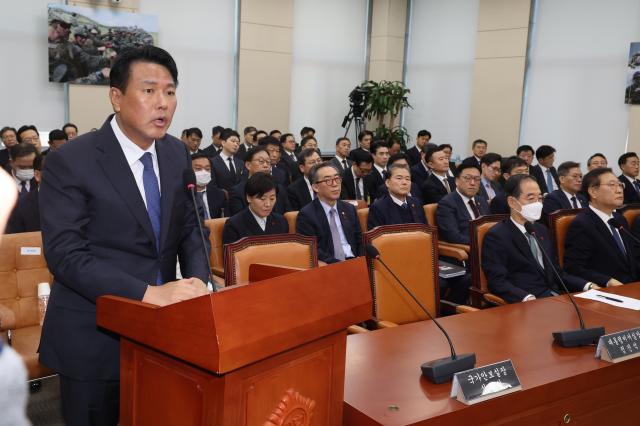 김태효 국가안보실 1차장이 15일 국회 윤석열 정부의 비상계엄 선포를 통한 내란혐의 진상규명 국정조사 특별위원회에 기관 증인으로 출석해 위원 질의에 답하고 있다 사진연합뉴스