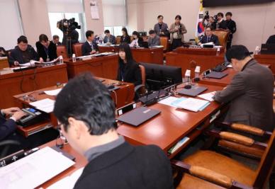 법사소위, 상법 개정안·명태균 특검법 심사…27일 본회의서 처리