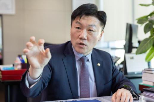 [AI인사이트] 박범수 농식품부 차관 "AI로 AI(조류인플루엔자) 예측…방역 게임 체인저 될 것"