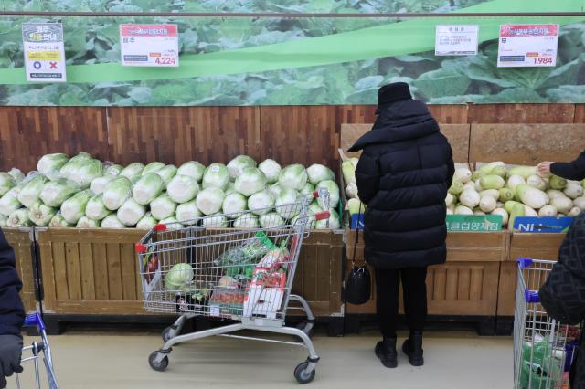 Govt extends support measures until March as veg prices continue to skyrocket