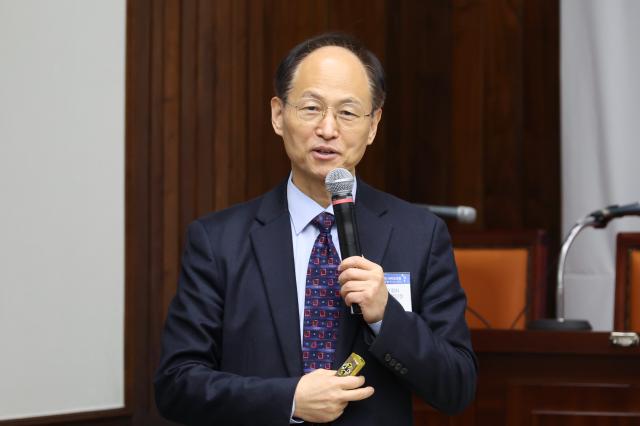 김화종 한국제약바이오협회 K-MELLODDY사업장 단장 주제발표AJP 한준구 AJP Han Jun-gu