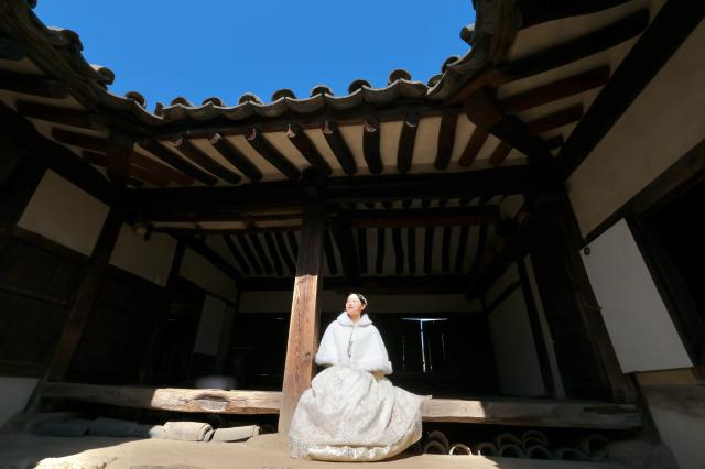 Ochondaek Korean traditional middle-class house at the National Folk Museum of Korea AJP Han Jun-gu