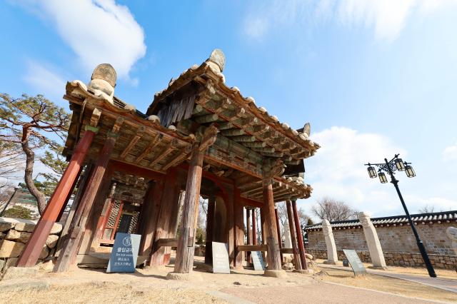 Hyojagak filial piety pavilion at the National Folk Museum of Korea AJP Han Jun-gu