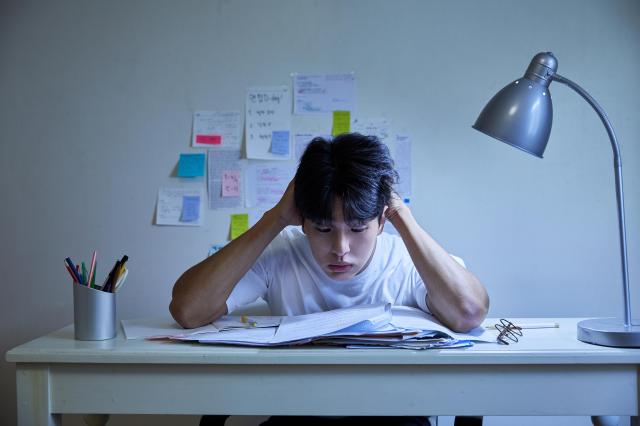 "新冠学号"求职季来临 "躺平"后"慢就业"或许更理性？