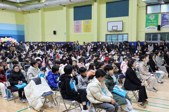 The entrance ceremony takes place at Ahyun Elementary School in Mapo Seoul Oct 4 2024 AJP Han Jun-gu