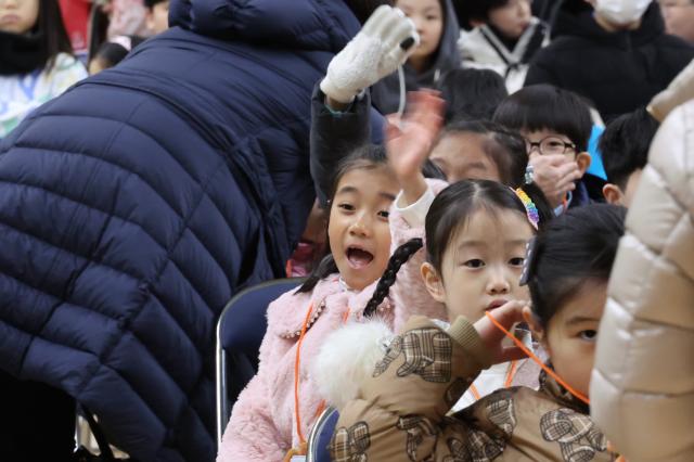 The entrance ceremony takes place at Ahyun Elementary School in Mapo Seoul Oct 4 2024 AJP Han Jun-gu